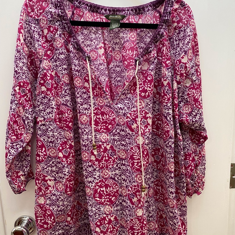Purple/pink 3/4 sleeve pullover shirt